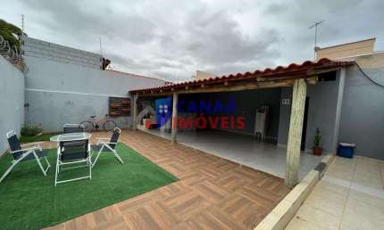 Casa 2/4, 1 suíte, lote individual no Jardim Europa