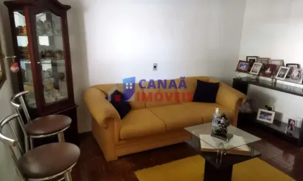 Casa 3 quartos, 1 suíte - bairro martins na área de clínicas