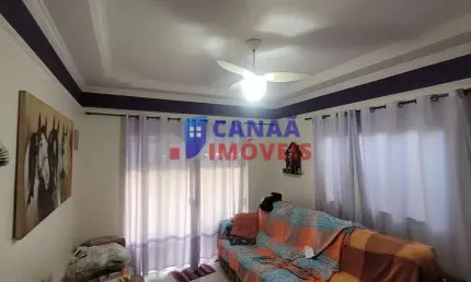 Casa com 3 quartos à venda no Jardim Holanda, Uberlândia 