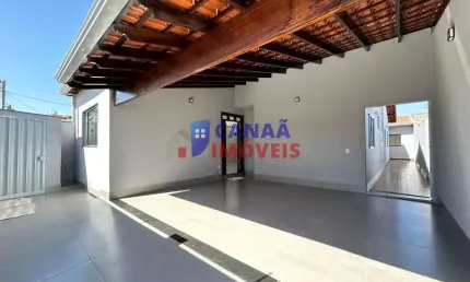 Casa na cidade jardim com 3/4, 1 suíte, recém reformada (modernizada)