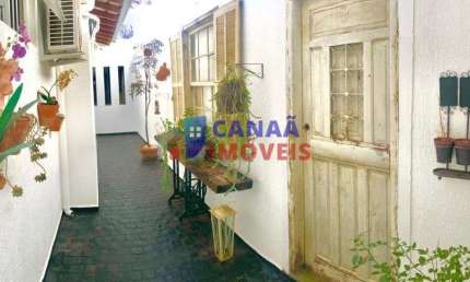 Casa com 3 quartos à venda no Vigilato Pereira, Uberlândia , 230 m2 por R$ 920.000