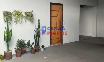 Casa com 3 quartos à venda no Jardim Holanda, Uberlândia 