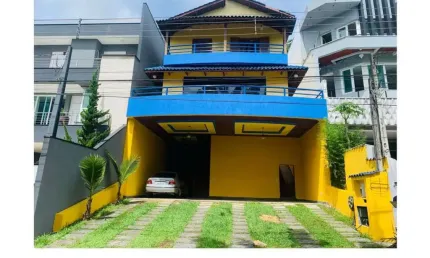 Casa em Condomínio para Venda em Mogi das Cruzes, Aruã, 5 dormitórios, 2 suítes, 4 banheiros, 10 vagas