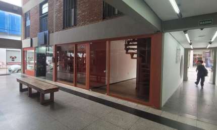 Comercial para Locação em Suzano, Centro, 1 banheiro