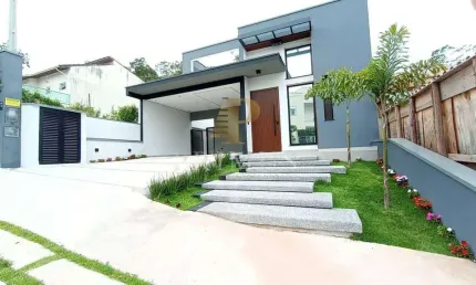 Casa em Condomínio para Venda em Mogi das Cruzes, Mogi Moderno, 3 dormitórios, 1 suíte, 4 banheiros, 2 vagas