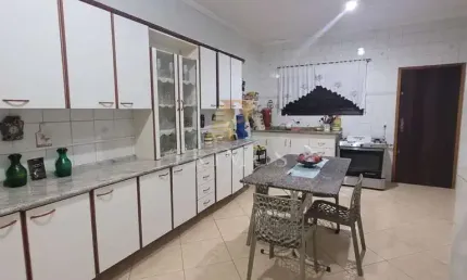 Casa para Venda em Suzano, Jardim Suzano, 2 dormitórios, 2 suítes, 3 banheiros, 2 vagas