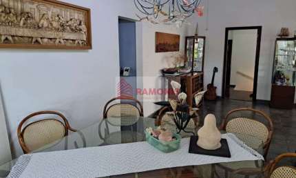 Chácara em Carapicuíba a venda 4 quartos e 2 suítes, 3 Wc, 1 lavabo e 10 vagas, Carapicuíba - SP