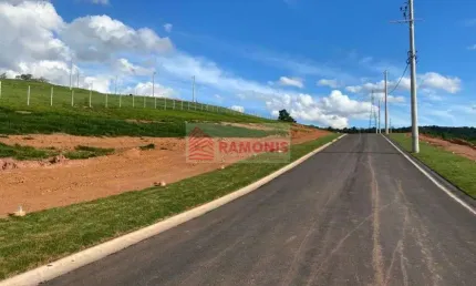 Terreno em Cotia à venda de 125m2, pronto para construir a casa dos seus sonhos em Cotia-SP.