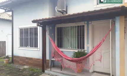 Casa com 2 dormitórios à venda, 70 m² Jardim Mariléa - Rio das Ostras/RJ