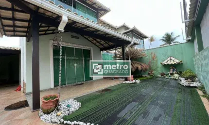 Casa Excelente à venda na Extensão do Bosque  em Rio das Ostras  - Terreno com 345 m2  - Casa duplex com  fino acabamento - 2 suítes  - 3 quarto no té