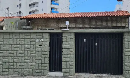 Casa com 4 quartos à venda na Rua Tomás Acioli, 1050, Dionisio Torres, Fortaleza