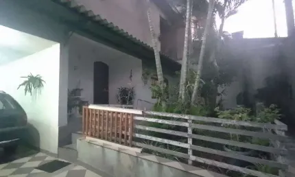 Térrea para venda possui 300 metros quadrados com 3 quartos em Jardim Mangalot - São Paulo - SP