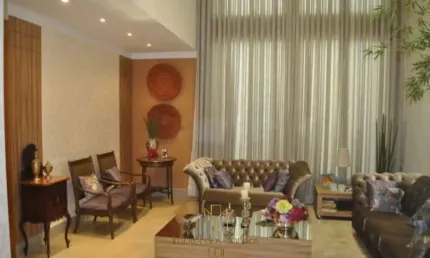 Casa com 3 quartos à venda no Vigilato Pereira, Uberlândia  por R$ 1.350.000