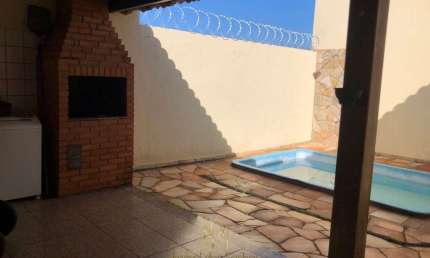 Casa com 4 quartos à venda no Vigilato Pereira, Uberlândia , 210 m2 por R$ 735.000