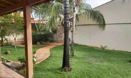 Casa com 4 quartos à venda no Vigilato Pereira, Uberlândia , 350 m2 por R$ 1.500.000