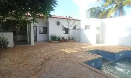 Casa com 4 quartos à venda na Cidade Jardim, Uberlândia , 277 m2 por R$ 1.100.000