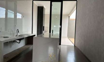 Casa com 3 quartos à venda no Loteamento Portal do Vale II, Uberlândia , 160 m2 por R$ 670.000