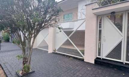 Casa com 3 quartos à venda no Vigilato Pereira, Uberlândia , 245 m2 por R$ 1.050.000