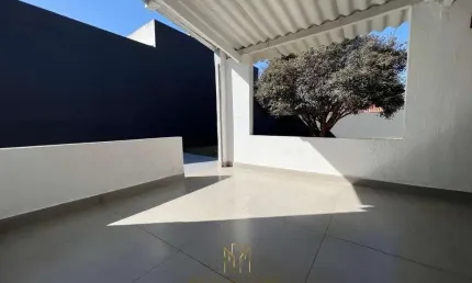 Casa com 3 quartos à venda no Jardim Brasília, Uberlândia , 300 m2 por R$ 390.000