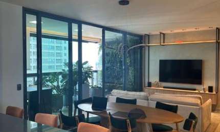 Imperdível apartamento à venda em Uberlândia-MG, Jardim Karaíba: 3 quartos, 3 suítes, 1 sala, 5 banheiros, 3 vagas, 151m².