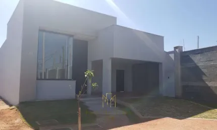 Apartamento de luxo no Condomínio Raros: 3 quartos, 3 suítes, 2 salas, 2 vagas de garagem, 168m² - Grand Ville, Uberlândia-MG.