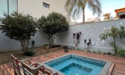 Viva o conforto e a sofisticação no Condomínio Paradiso Ecológico em Uberlândia-MG, com 3 suítes e 234m² de área.