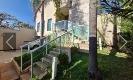 Casa com 4 quartos à venda no Jardim Inconfidência, Uberlândia 