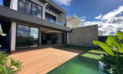 Luxuoso Condomínio Gávea Paradiso: 4 quartos, 4 suítes, 3 vagas, 298m² - Uberlândia-MG, bairro Gávea. Aproveite!