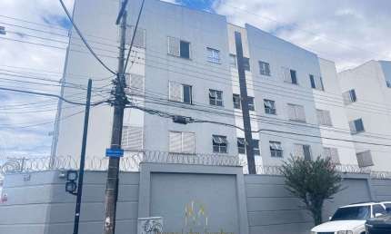 Apartamento à venda em Uberlândia-MG, Brasil: 3 quartos, 1 suíte, 1 sala, 1 banheiro, 1 vaga, 85m². Venha conferir!