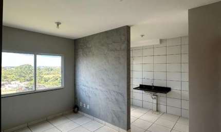 Apartamento à venda em Uberlândia-MG no Jardim Canaã: 2 quartos, 1 sala, 1 banheiro, 1 vaga de garagem!