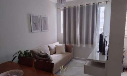 Apartamento à venda em Uberlândia-MG, no bairro Granja Marileusa! 2 quartos, 1 suíte, 1 sala, 1 banheiro, 1 vaga de garagem, 56,50m².