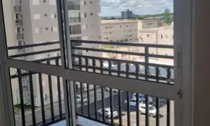 Apartamento à venda em Uberlândia-MG, Grand Ville: 2 quartos, 1 suíte, sala, banheiro, 1 vaga, 41m² de área. Venha conferir!
