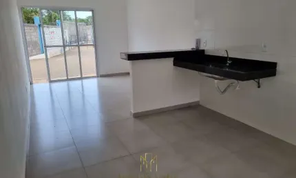 Imperdível oportunidade de compra: Casa à venda em Uberlândia-MG, Loteamento Residencial Pequis - 2 quartos, 1 sala, 1 banheiro, 1 vaga de garagem, 75m².