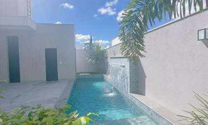 Condomínio Splendido à venda em Uberlândia-MG, 3 quartos, 3 suítes, 4 banheiros, 4 vagas de garagem, 298m² no Jardim Botânico.