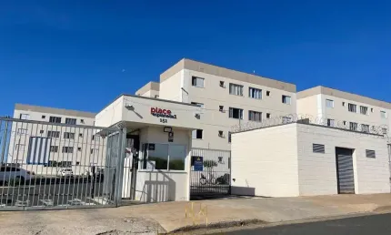 Apartamento à venda em Uberlândia-MG, no Loteamento Residencial Pequis: 2 quartos, 1 sala, 1 banheiro, garagem e 49m². Venha conferir!