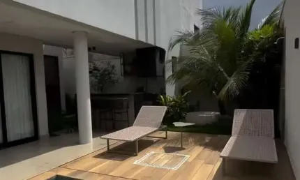 Casa de 3 quartos com 3 suítes e 3 vagas de garagem no bairro City Uberlândia, Uberlândia-MG: 176,19 m² de conforto!