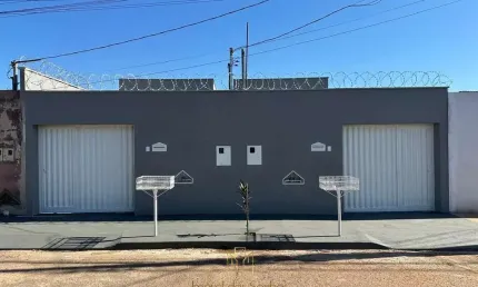 Casa à venda em Uberlândia-MG, Jardim Canaã: 1 quarto, 1 suíte, 1 sala, 1 banheiro, 2 vagas, 58,18 m². Aproveite!