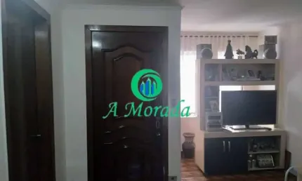 Imóvel à venda na Vila Linda, ótima localização próximo à Rua Carijós