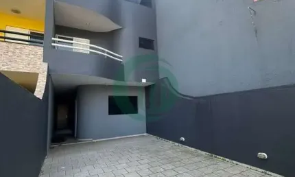Venha conhecer essa incrível oportunidade de morar em um sobrado simplesmente deslumbrante!