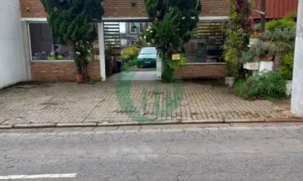 Casa comercial com 1 sala para alugar no Campestre, Santo André 