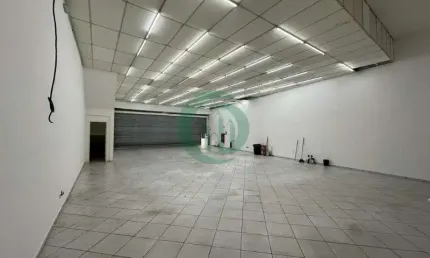 Ponto comercial com 1 sala para alugar na Vila Linda, Santo André 