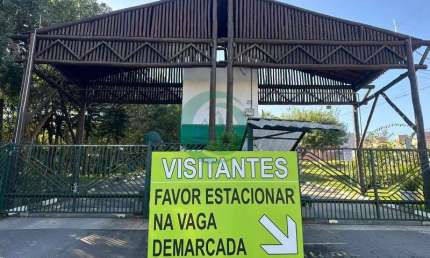 Lote residencial em condomínio fechado no Parque São Vicente