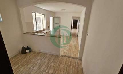 Casa Térrea à venda na Vila Lutécia, em Santo André.