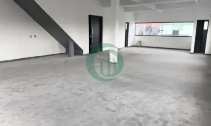 Ótimo salão sobre loja comercial no jardim rina, em santo andré!