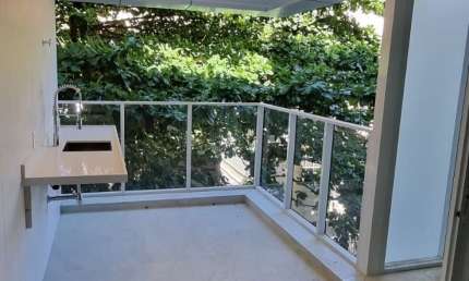 Apartamento pronto para mora rua Alberto de Campos Ipanema.