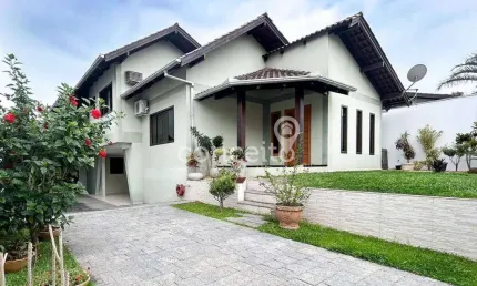 Casa com 3 quartos à venda na Escola Agrícola, Blumenau 