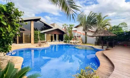Casa com 4 Dormitórios 2 Vagas e Piscina na Itoupava Norte!