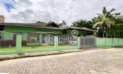 Casa com 3 quartos à venda no Garcia, Blumenau 