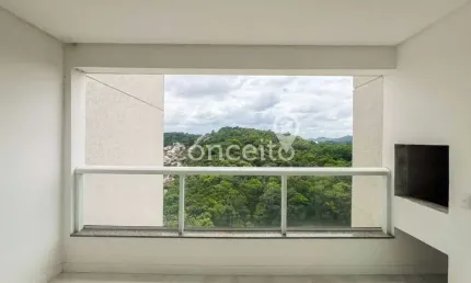 Apartamento Novo com 3 Dormitórios na Escola Agrícola!