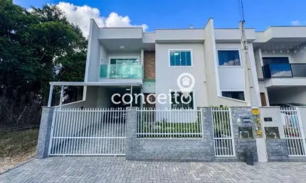 Casa com 3 Dormitórios Semimobiliada na Nova Esperança!